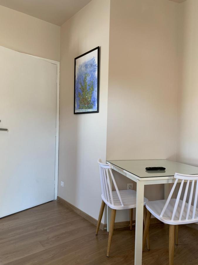 Studio 28 3Ου Ορόφου Στο Χαλάνδρι Афины Экстерьер фото